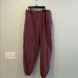 Wine colored  Relaxed Fit Sweatpants with Elastic Waist